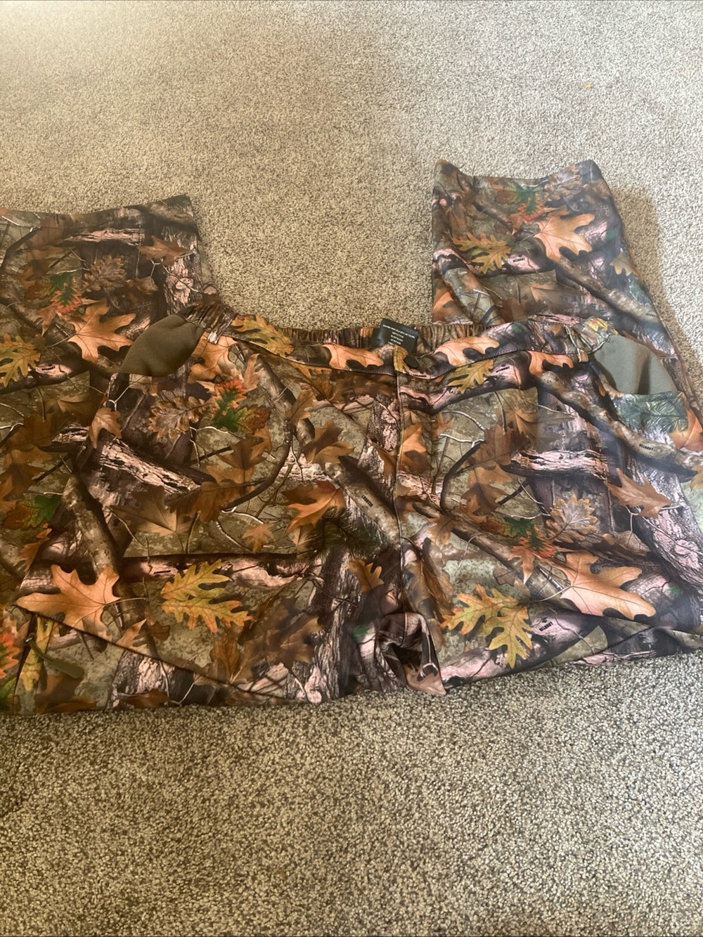 UA Camo Snow/Insulated Hunting Pants w/Scent Control, Removable Suspenders